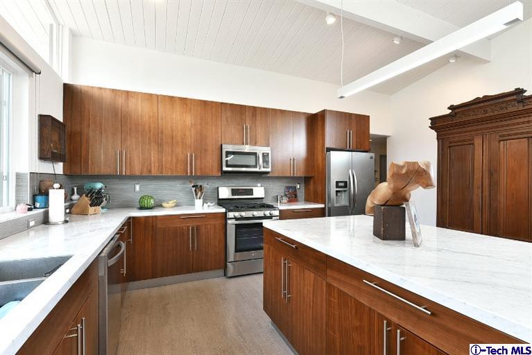 3805 Alzada Road Altadena, CA 91001 - Photo 8 of 22 Additional Photo