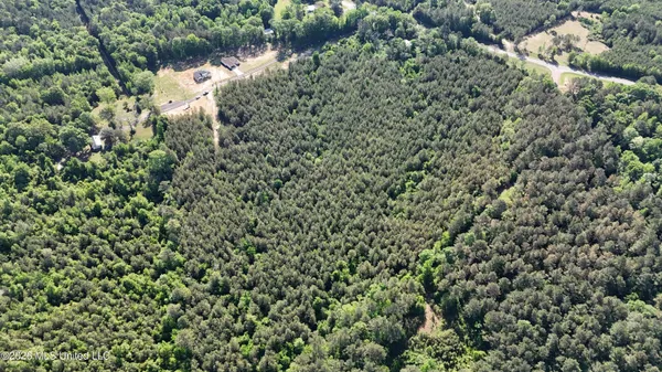 $204,000 | 24 Mississippi 43, Camden, MS 39045