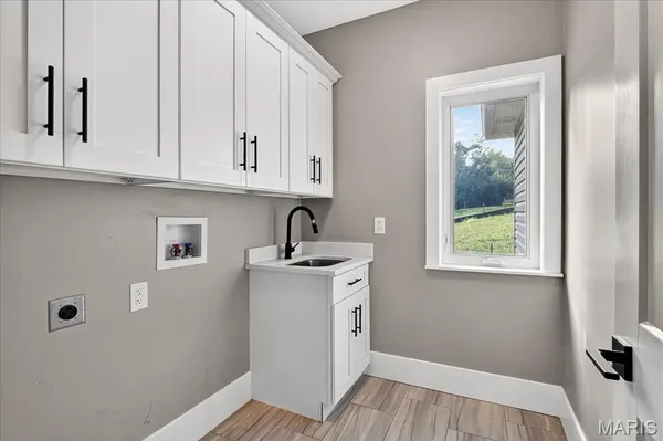 $1,395,000 | 2029 Lily Avenue, Kirkwood, MO 63122