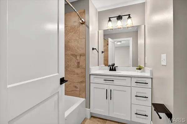 $1,395,000 | 2029 Lily Avenue, Kirkwood, MO 63122