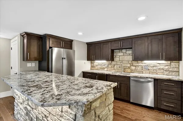 $1,395,000 | 2029 Lily Avenue, Kirkwood, MO 63122