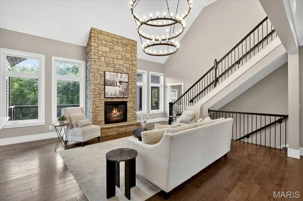 $1,395,000 | 2029 Lily Avenue, Kirkwood, MO 63122