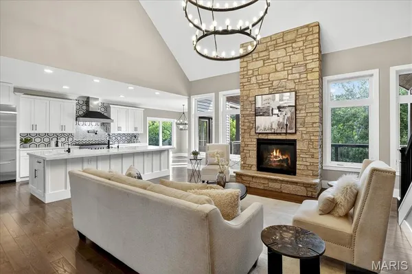 $1,395,000 | 2029 Lily Avenue, Kirkwood, MO 63122