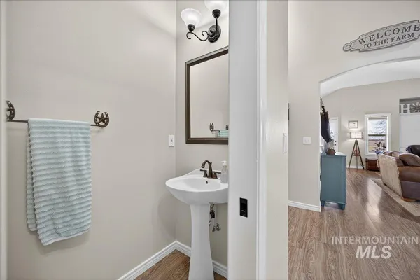 $949,000 | 5408 Cassia Road, New Plymouth, ID 83655