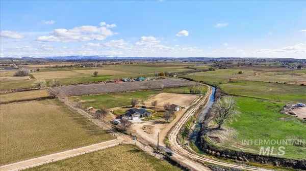 $949,000 | 5408 Cassia Road, New Plymouth, ID 83655