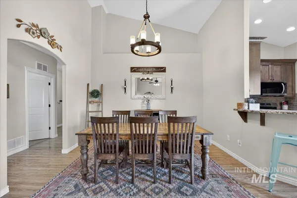 $949,000 | 5408 Cassia Road, New Plymouth, ID 83655