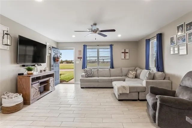 $249,900 | 509 Lauve Lane, Luling, LA 70070