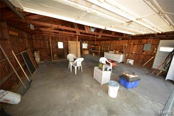 946 Chain Of Rocks Drive St. Louis, MO 63137 - Photo 16 of 18 Gallery Image 16