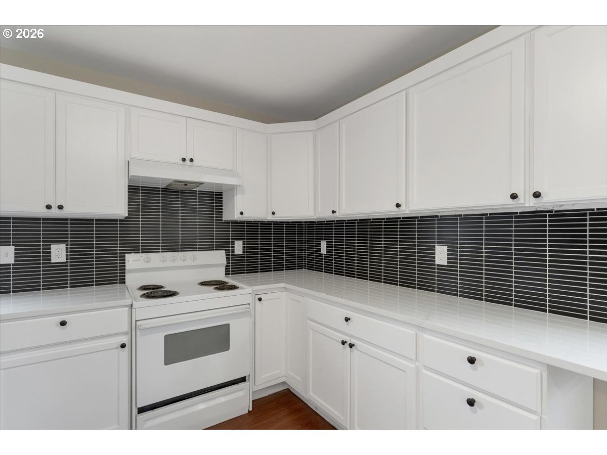 175 Northwest 3rd Street Willamina, OR 97396 - Photo 13 of 38