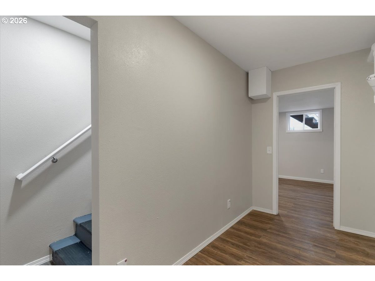 175 Northwest 3rd Street Willamina, OR 97396 - Photo 21 of 38