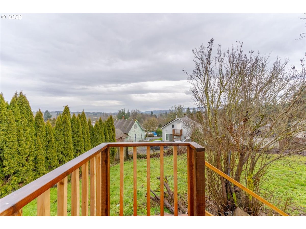 175 Northwest 3rd Street Willamina, OR 97396 - Photo 35 of 38