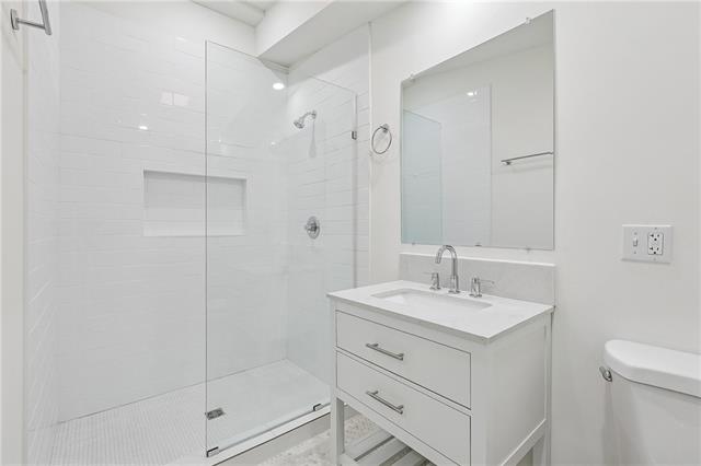 735 State Street, Unit D New Orleans, LA 70118 - Photo 10 of 14