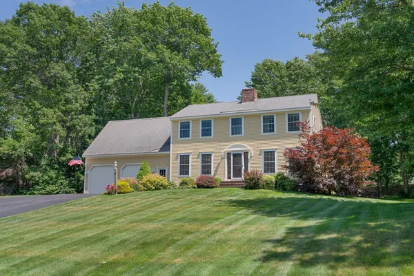 $925,000 | 31 Pine Ledge Drive, Scarborough, ME 04074