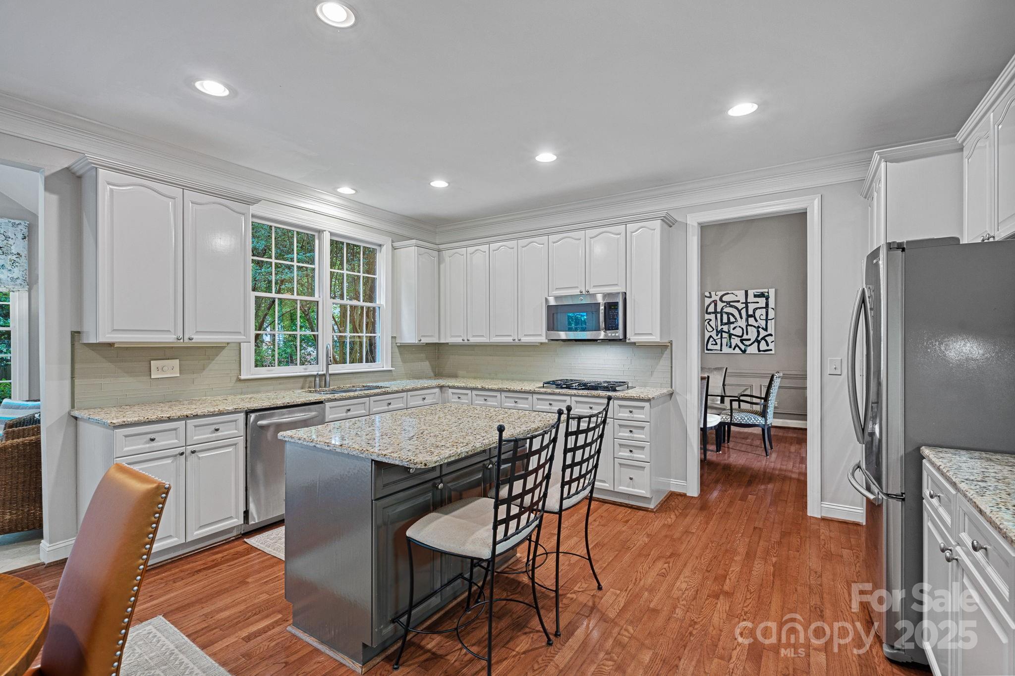 3524 Rhett Butler Place Charlotte, NC 28270 - Photo 6 of 32