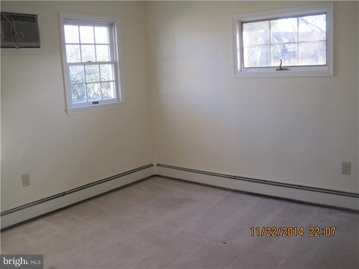 24 Maroon Road Levittown, PA 19056 - Photo 7 of 14 Bedroom