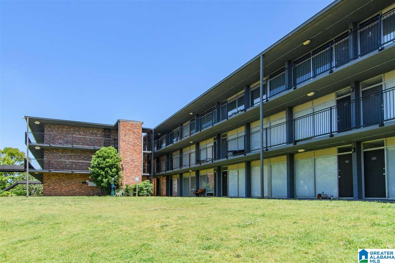2990 Rhodes Circle South, Unit 217 Birmingham, AL 35205 - Photo 2 of 22