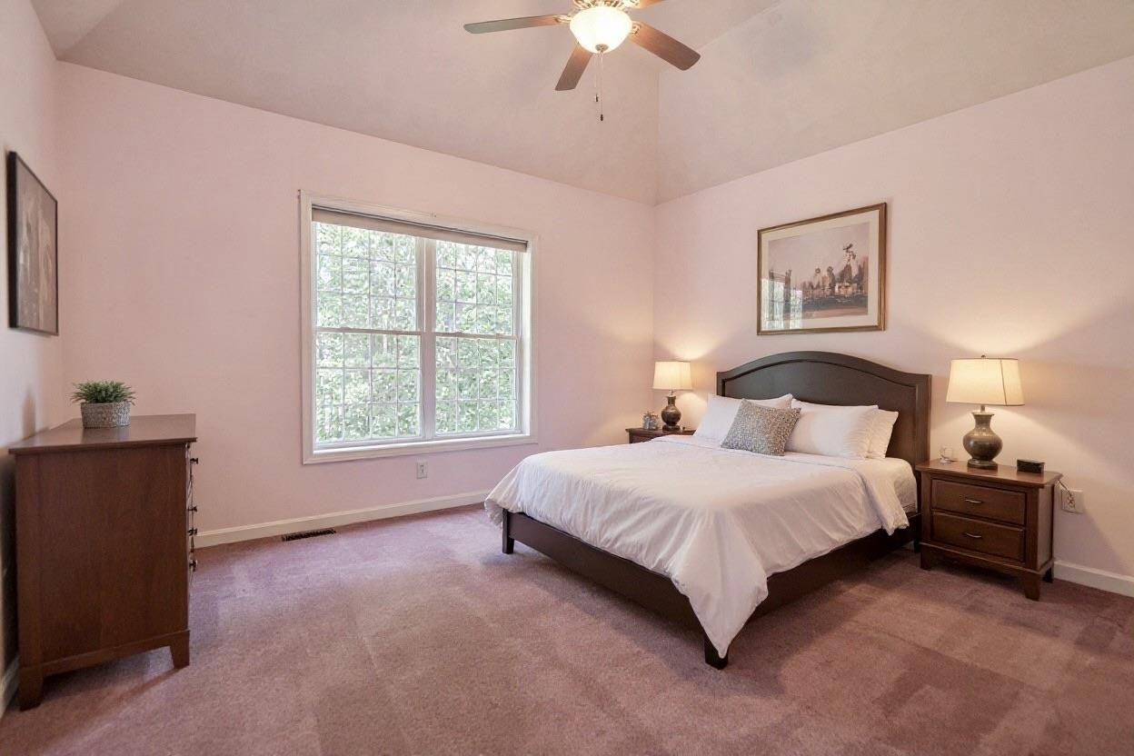 32 St Andrews Way Londonderry, NH 03053 - Photo 14 of 31