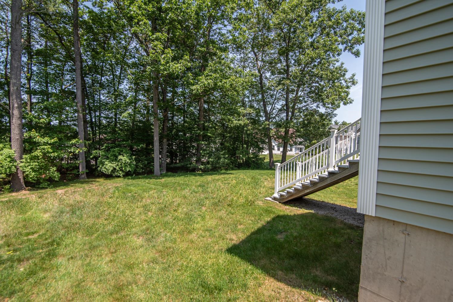 32 St Andrews Way Londonderry, NH 03053 - Photo 26 of 31