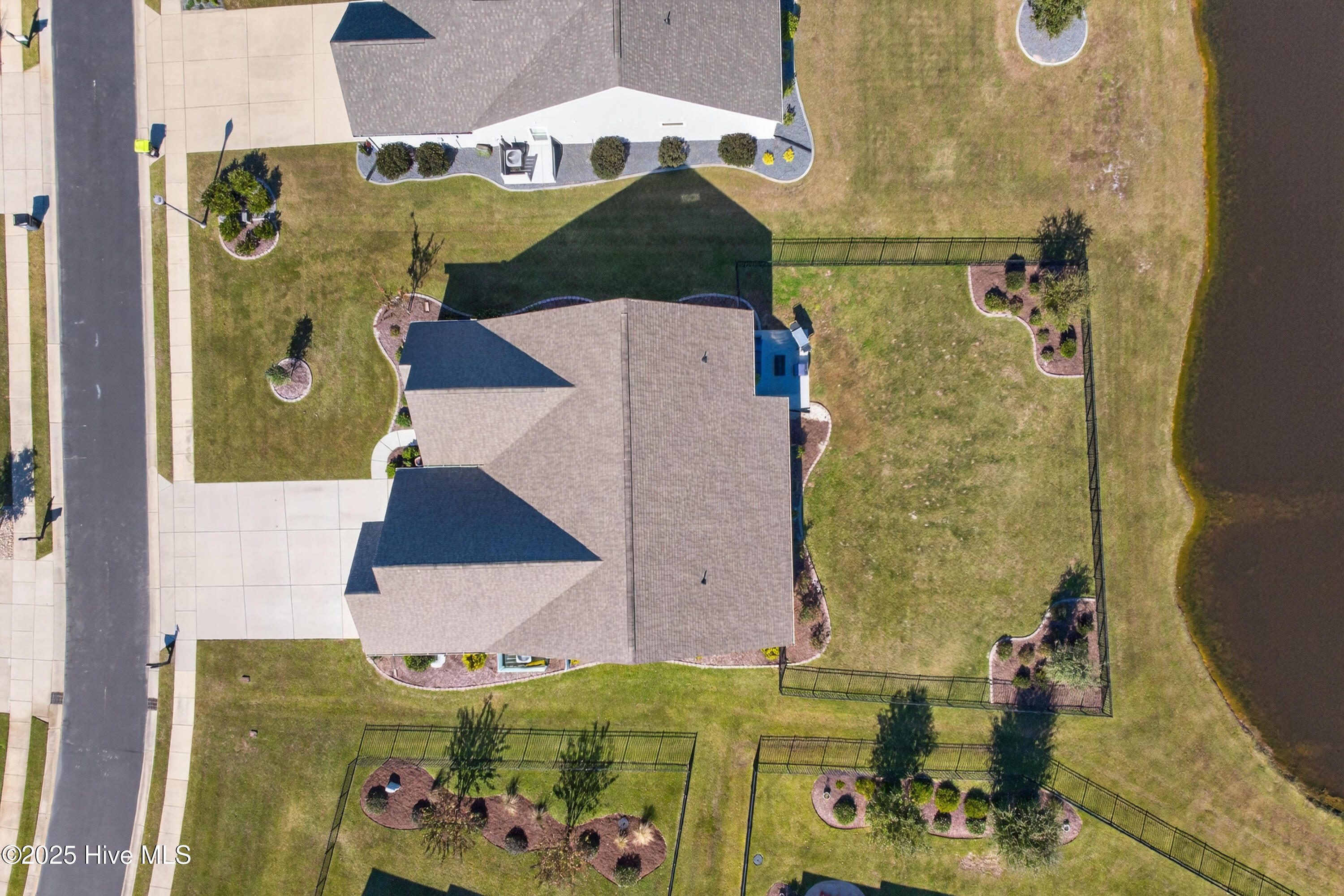 9162 Oldfield Road Calabash, NC 28467 - Photo 32 of 36 9162OldefieldRoad-47