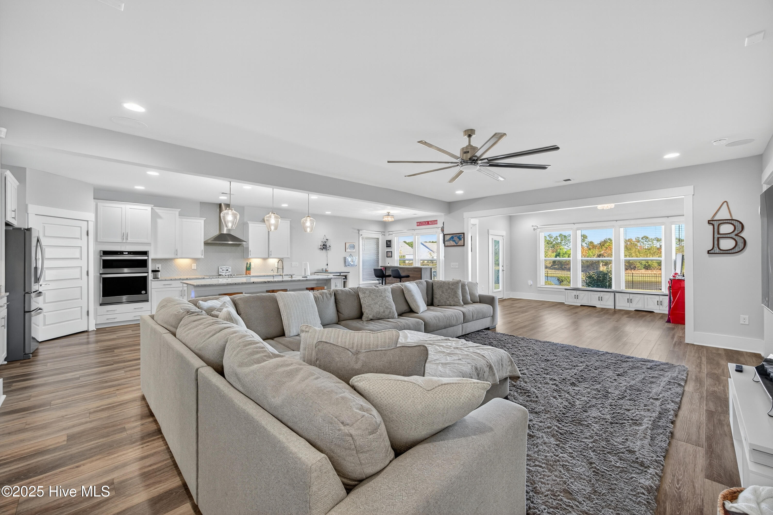 9162 Oldfield Road Calabash, NC 28467 - Photo 7 of 36 9162OldefieldRoad-16