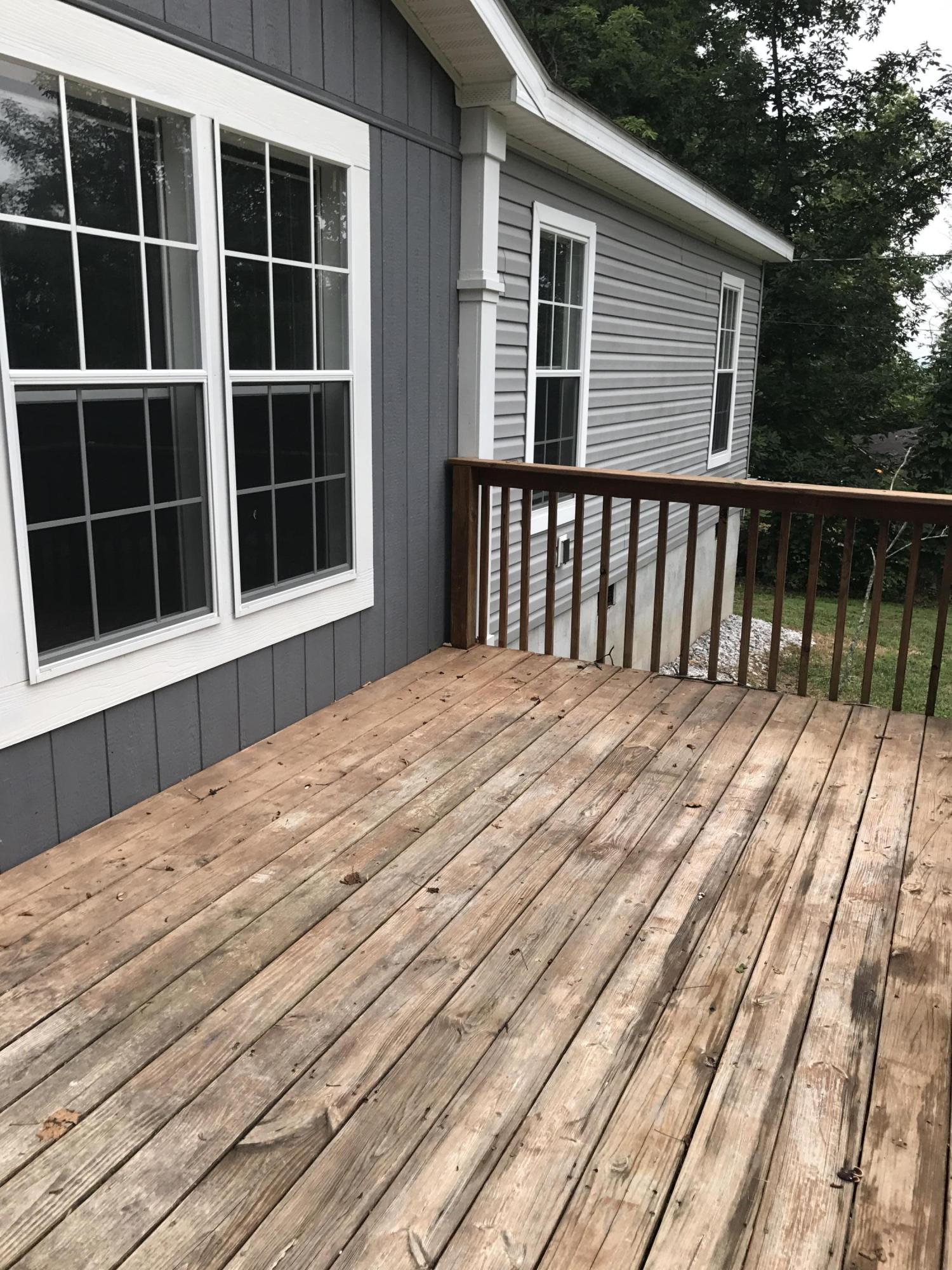 126 Laura Boling Loop Road Strawberry Plains, TN 37871 - Photo 2 of 40 Front porch