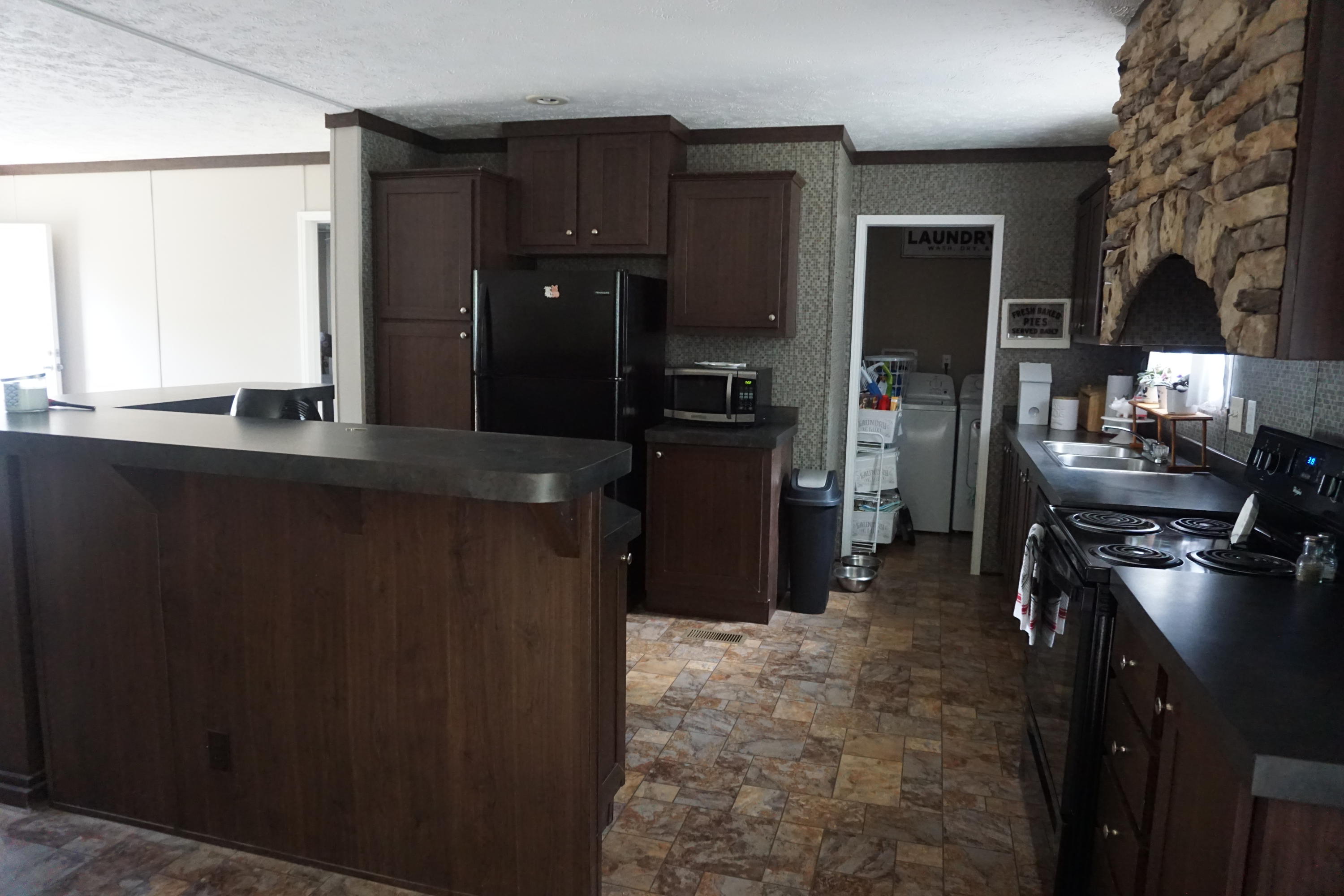 126 Laura Boling Loop Road Strawberry Plains, TN 37871 - Photo 11 of 40 Kitchen