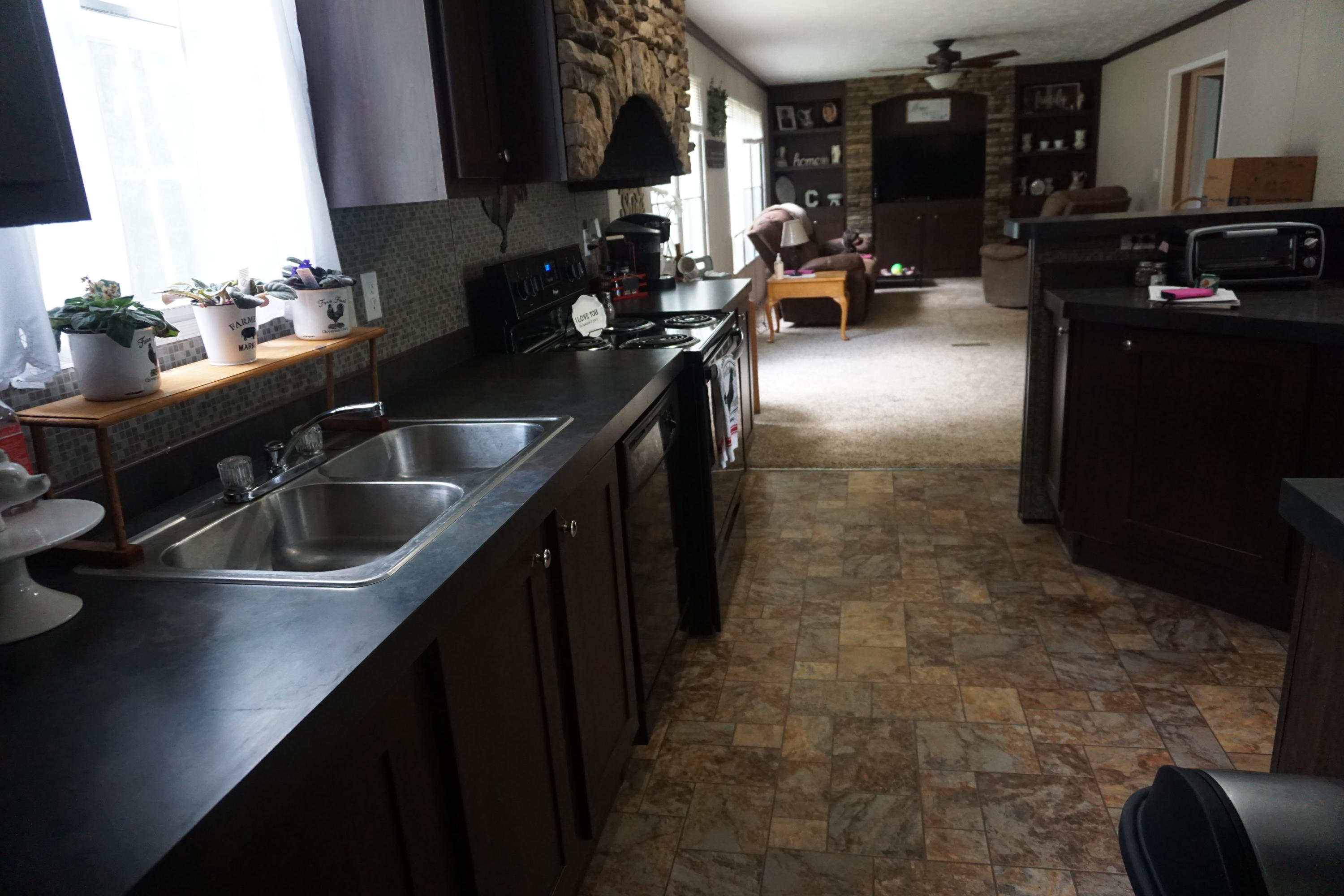126 Laura Boling Loop Road Strawberry Plains, TN 37871 - Photo 15 of 40 Kitchen