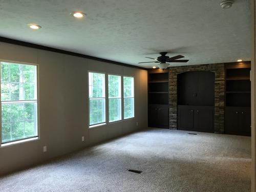 126 Laura Boling Loop Road Strawberry Plains, TN 37871 - Photo 21 of 40 Living room