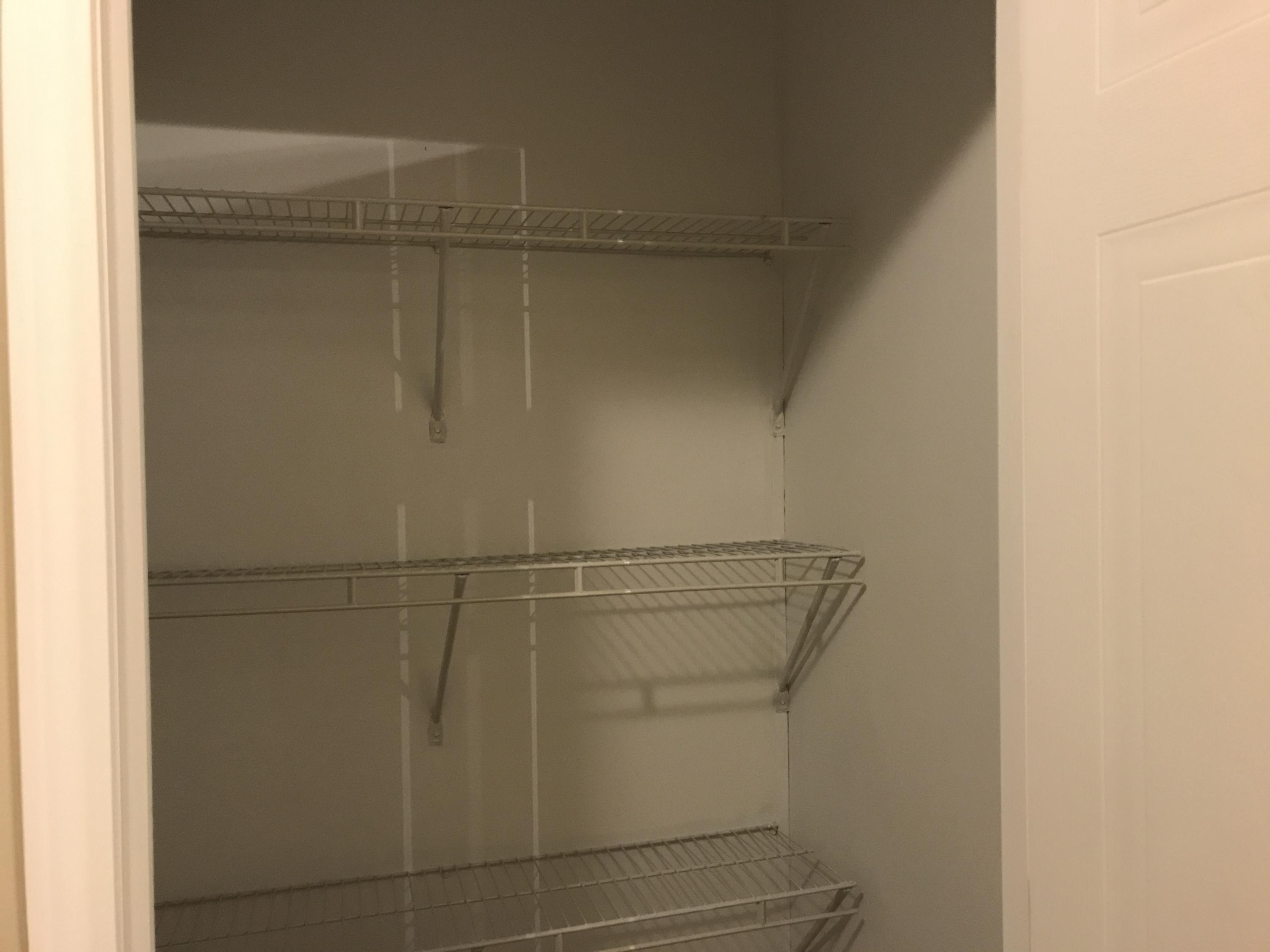 126 Laura Boling Loop Road Strawberry Plains, TN 37871 - Photo 24 of 40 Closet
