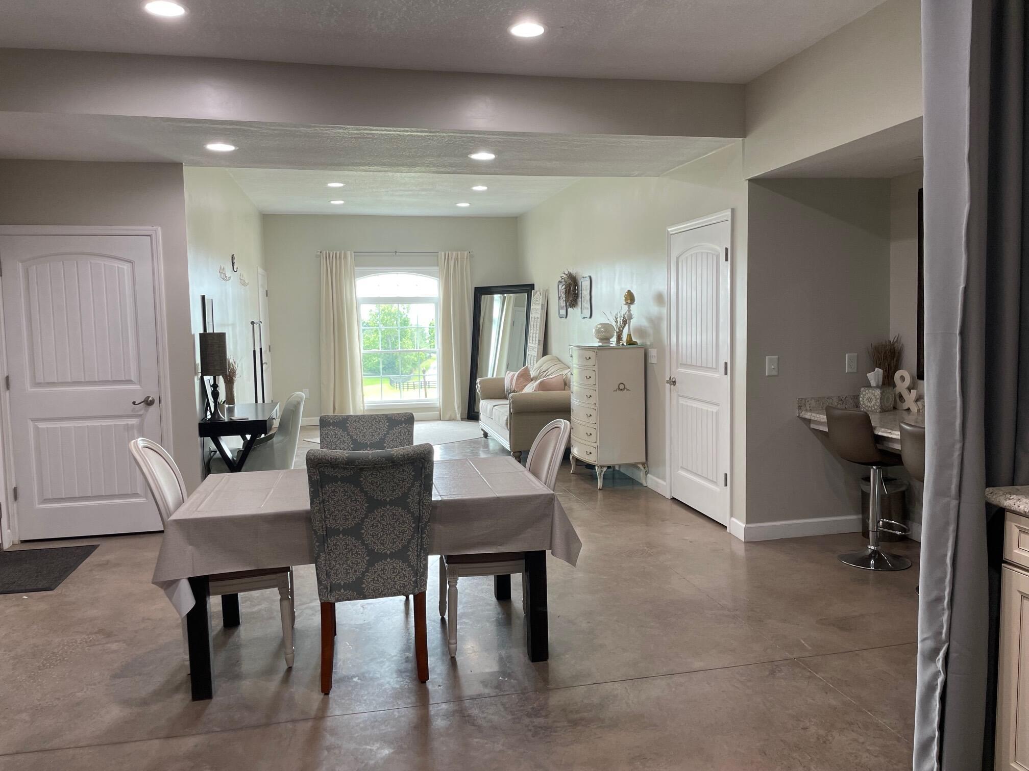 54 Burdette Knob Road Lancaster, KY 40444 - Photo 10 of 38 12 table