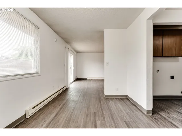 $399,000 | 4137-4139 Bluebelle Way, Springfield, OR 97478