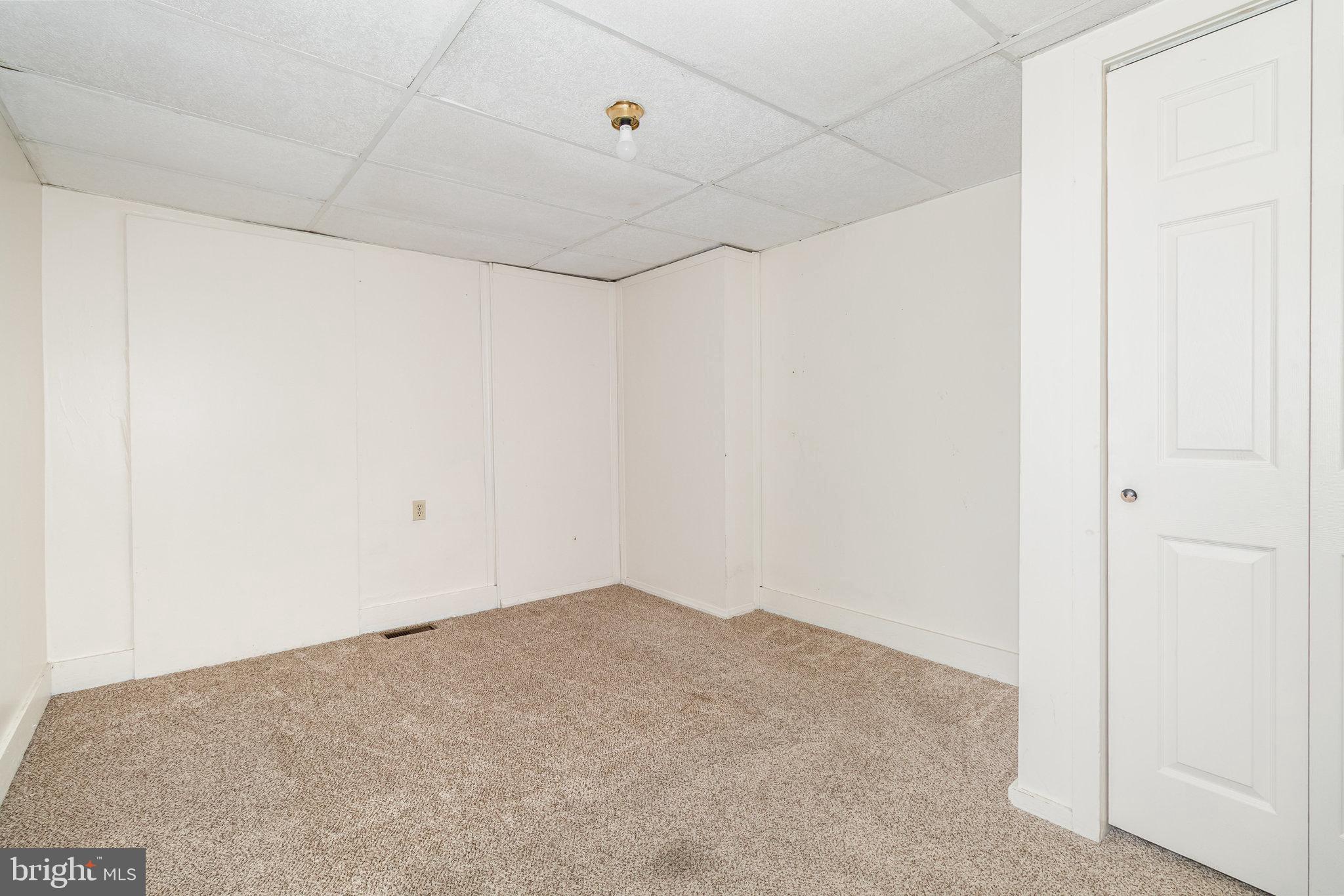 248 South 5th Street Lebanon, PA 17042 - Photo 29 of 35 Versatile space ready for your vision.