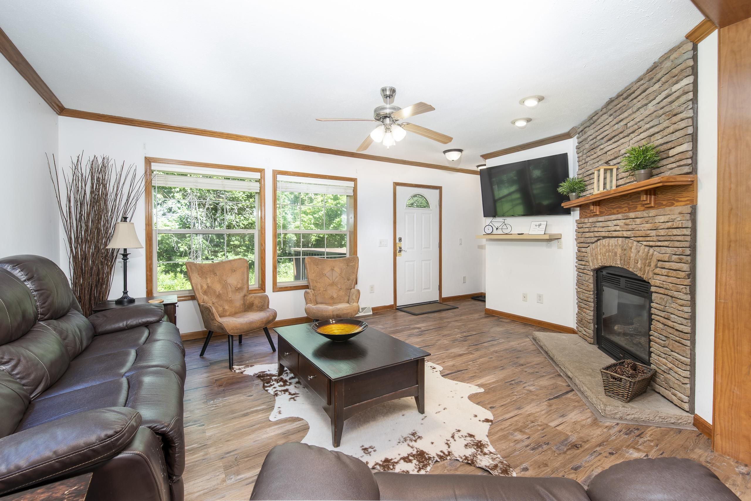 89 Townsend Brook Road Pittsfield, VT 05762 - Photo 5 of 38