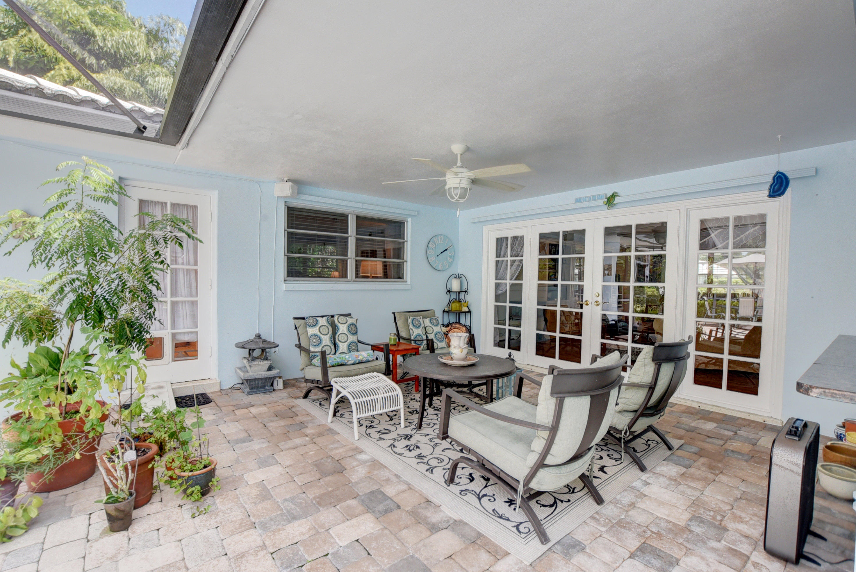 727 Apple Tree Lane Boca Raton, FL 33486 - Photo 28 of 42 Covered patio
