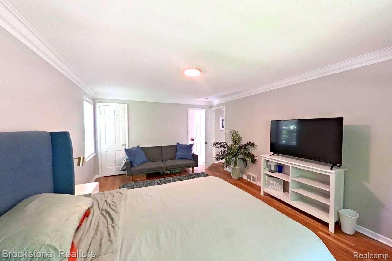 14540 Stahelin Road Detroit, MI 48223 - Photo 26 of 42 Gallery Image 26