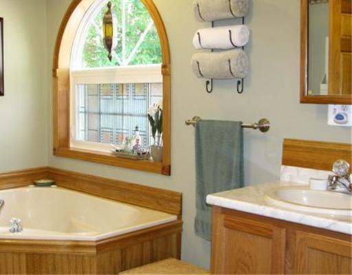 514 River Road Greene, ME 04236 - Photo 16 of 25 Bathroom.