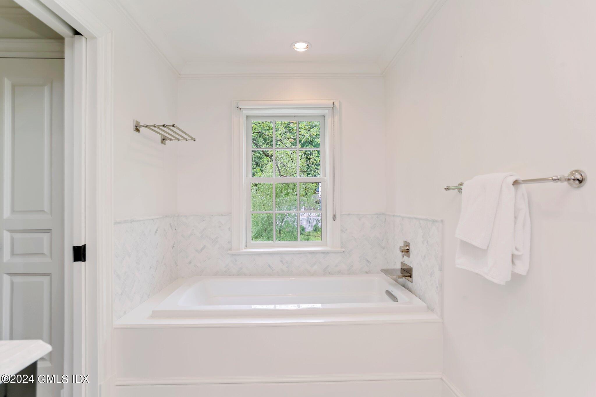 314 North Maple Avenue Greenwich, CT 06830 - Photo 31 of 48 43-web-or-mls-314-n-maple-ave