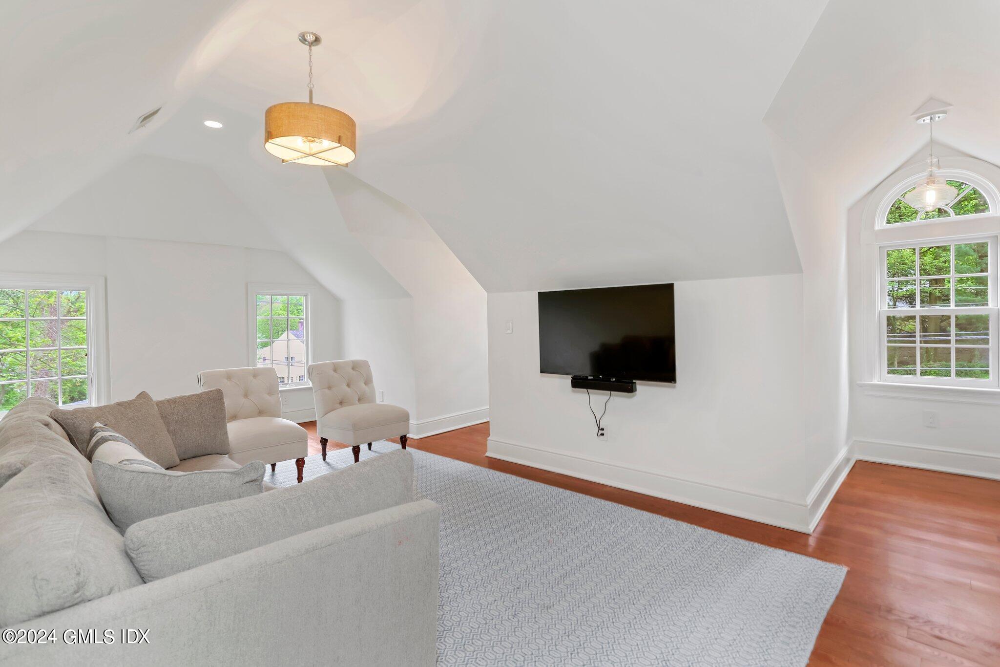 314 North Maple Avenue Greenwich, CT 06830 - Photo 37 of 48 50-web-or-mls-314-n-maple-ave