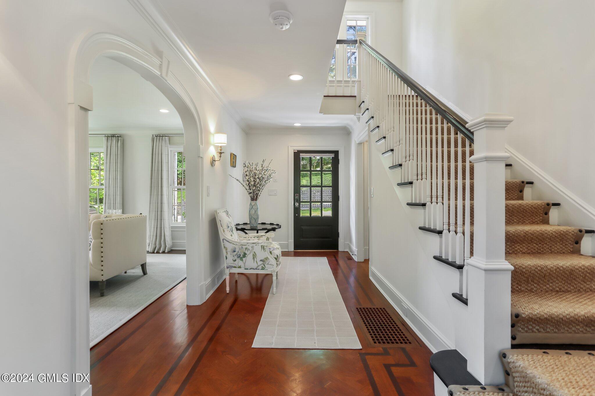 314 North Maple Avenue Greenwich, CT 06830 - Photo 5 of 48 4-web-or-mls-314-n-maple-ave