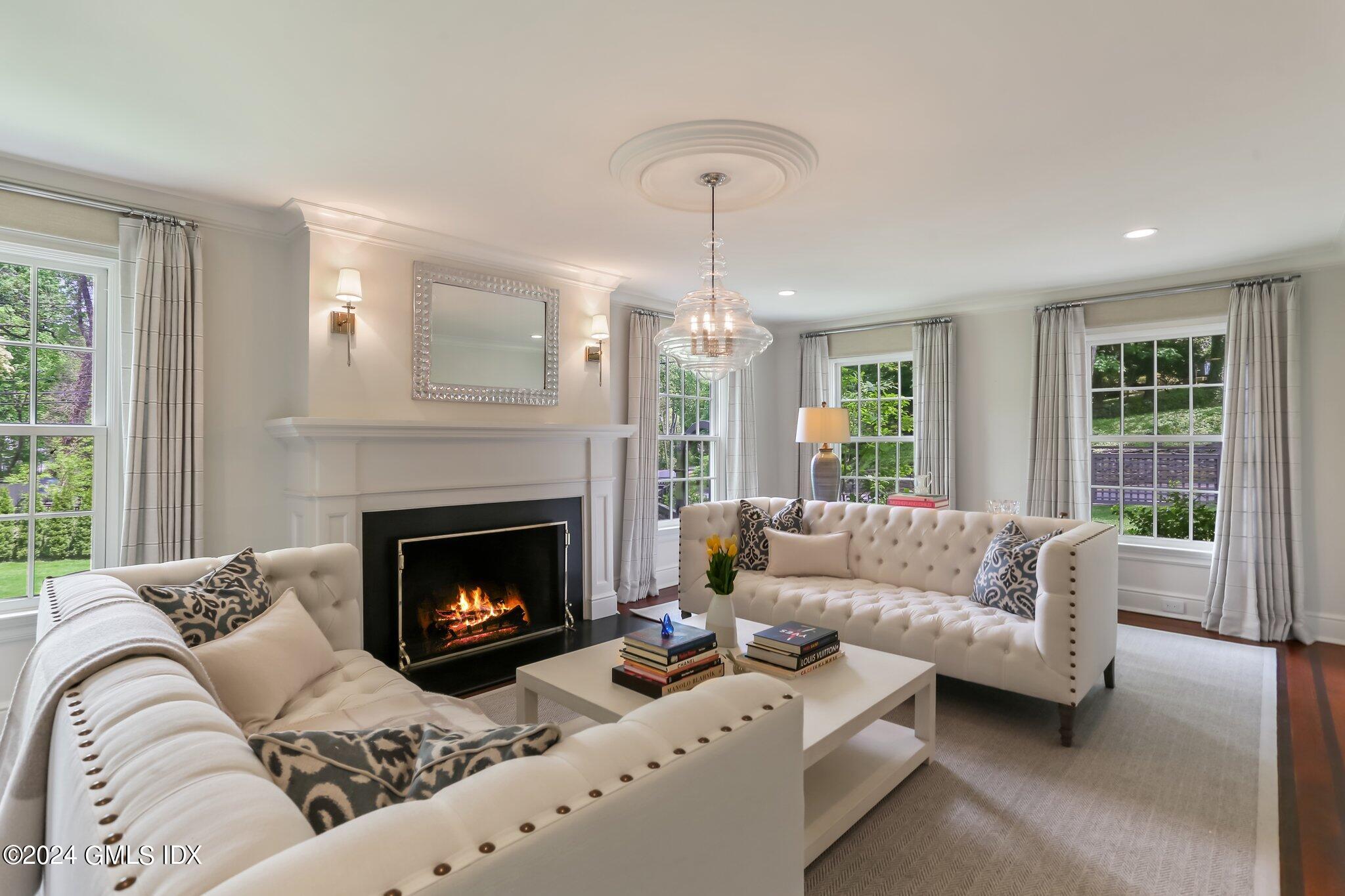 314 North Maple Avenue Greenwich, CT 06830 - Photo 7 of 48 9-web-or-mls-314-n-maple-ave