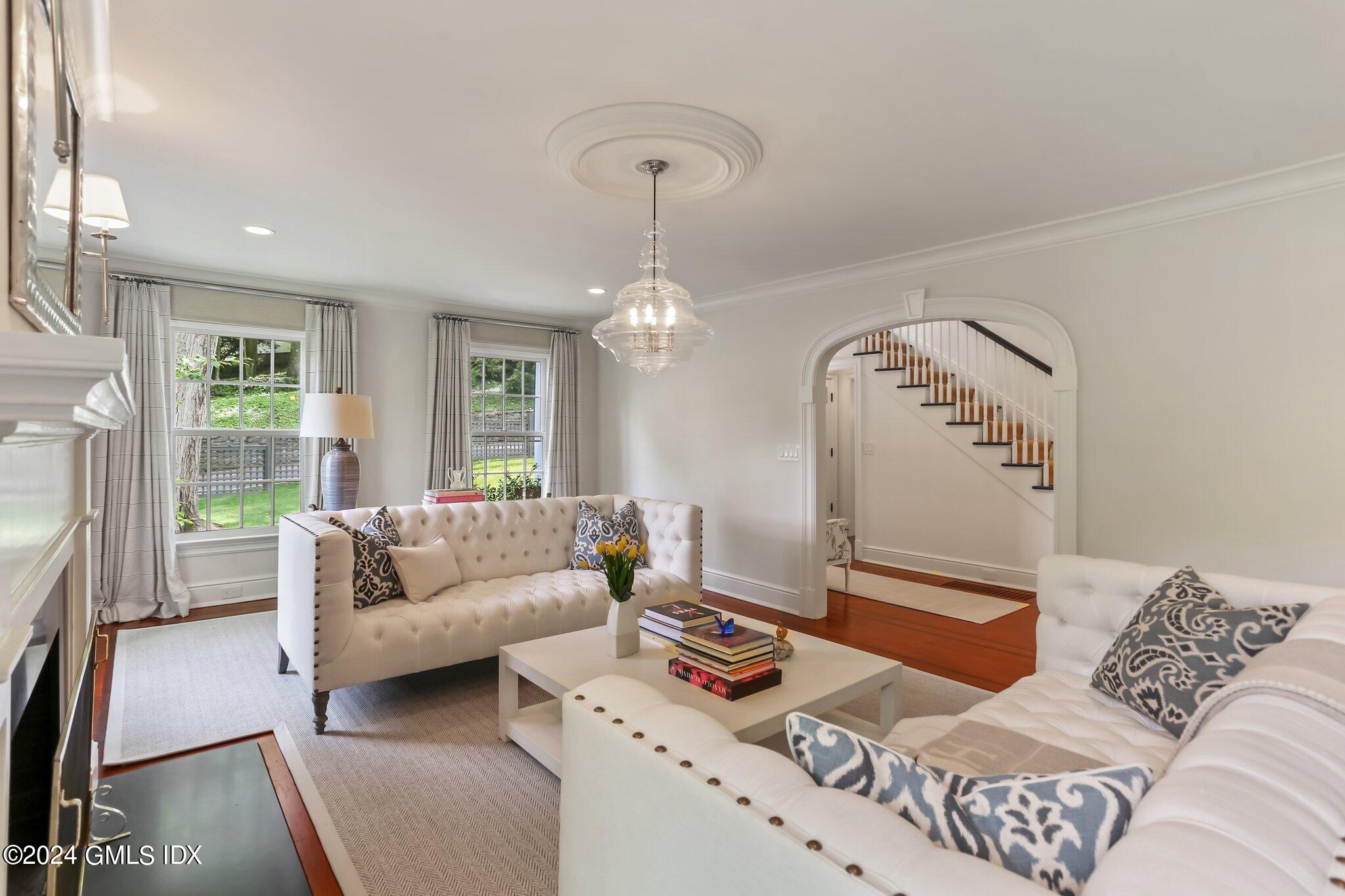 314 North Maple Avenue Greenwich, CT 06830 - Photo 8 of 48 6-web-or-mls-314-n-maple-ave