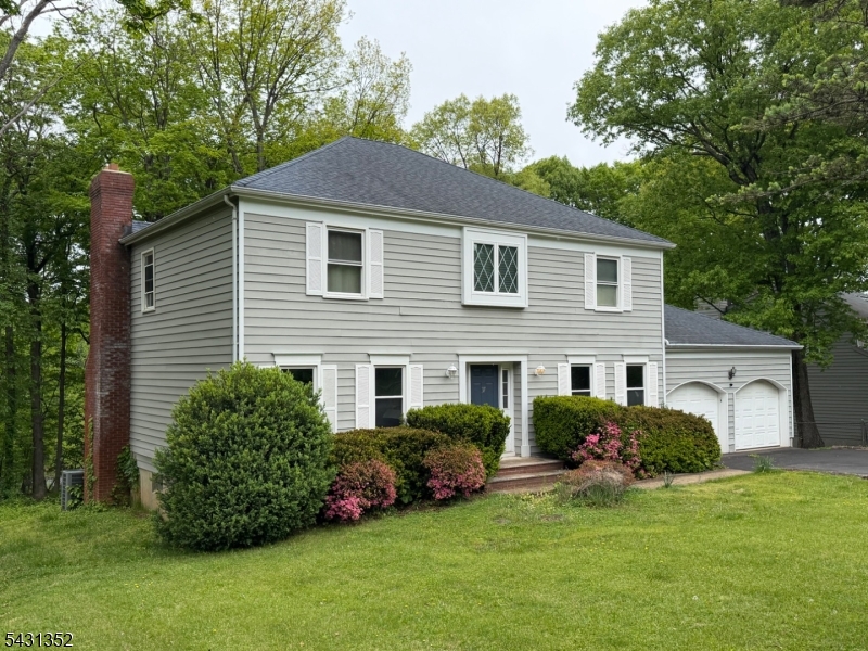 37 Highmount Avenue Warren, NJ 07059 - Photo 2 of 13
