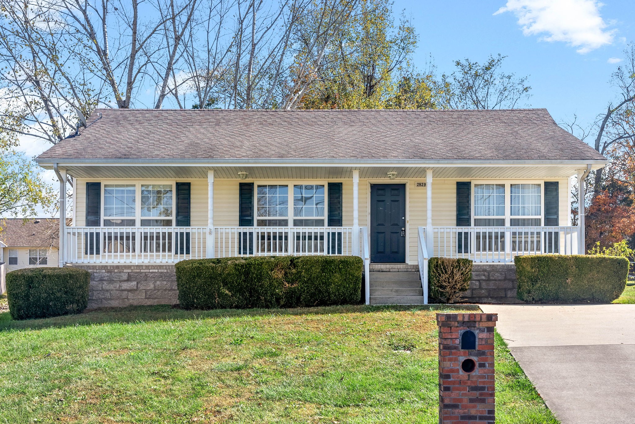 2829 Rome Lane Clarksville, TN 37040 - Photo 2 of 30 Gallery Image 2