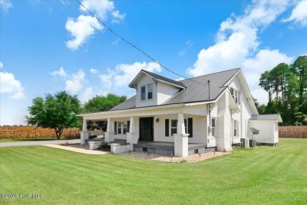 $329,900 | 2912 Highway 55, Mount Olive, NC 28365