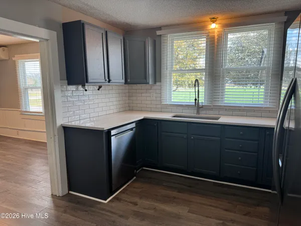 $329,900 | 2912 Highway 55, Mount Olive, NC 28365