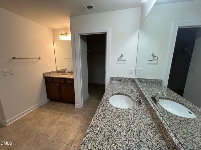 $2,450 | 2914 Macbeth Lane, Apex, NC 27502