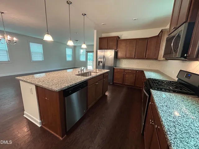 $2,450 | 2914 Macbeth Lane, Apex, NC 27502