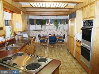 321 North Roland Street Pottstown, PA 19464 - Photo 4 of 6 Gallery Image 4