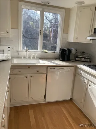 $3,300 | 11 Bradenham Place, Amherst, NY 14226