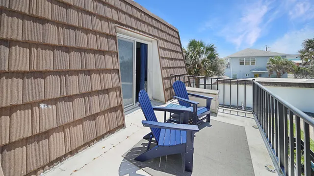 a view of outdoor space yard and patio